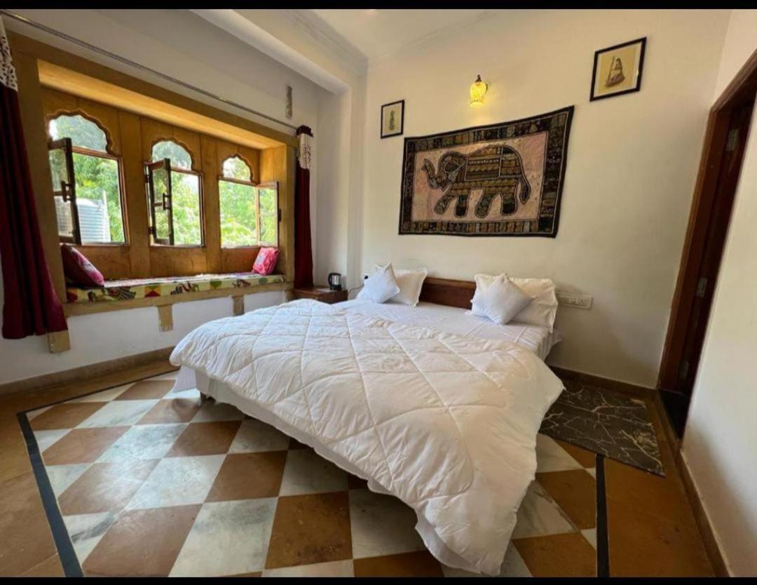 Hotel Pushkar Golden Haveli Bagian luar foto