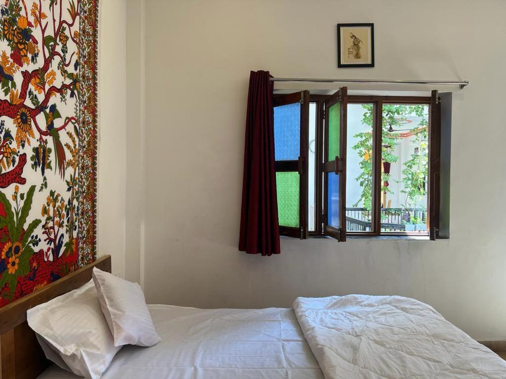 Hotel Pushkar Golden Haveli Bagian luar foto