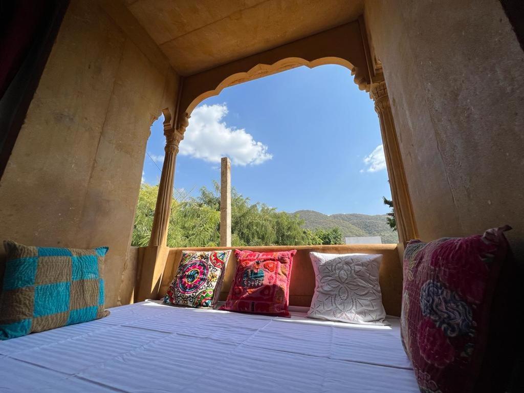 Hotel Pushkar Golden Haveli Bagian luar foto